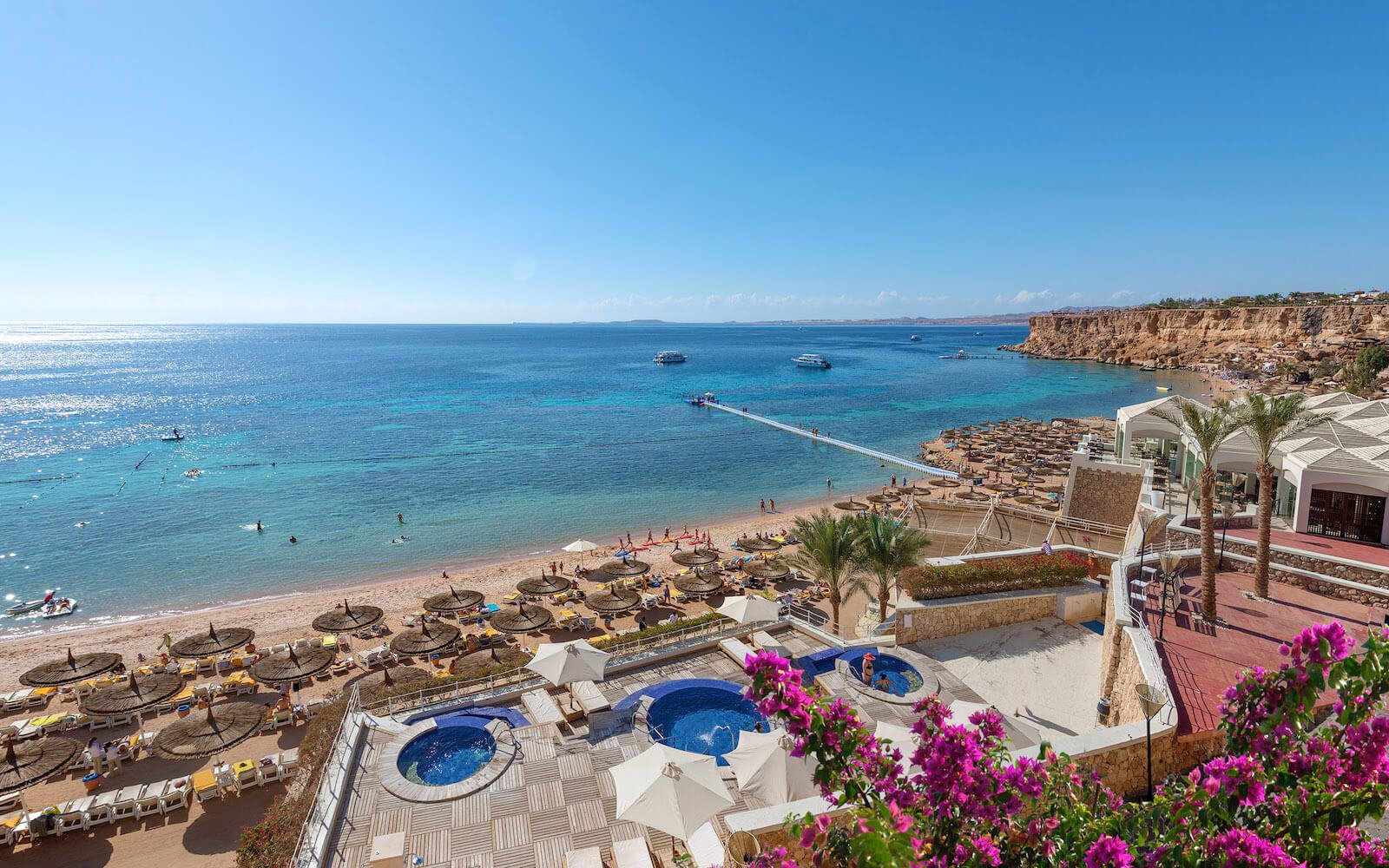 Playa privada con pontón