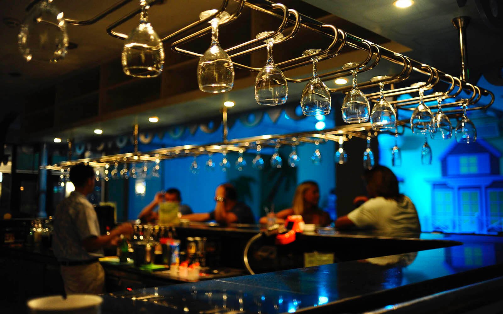 The Pub (24h)