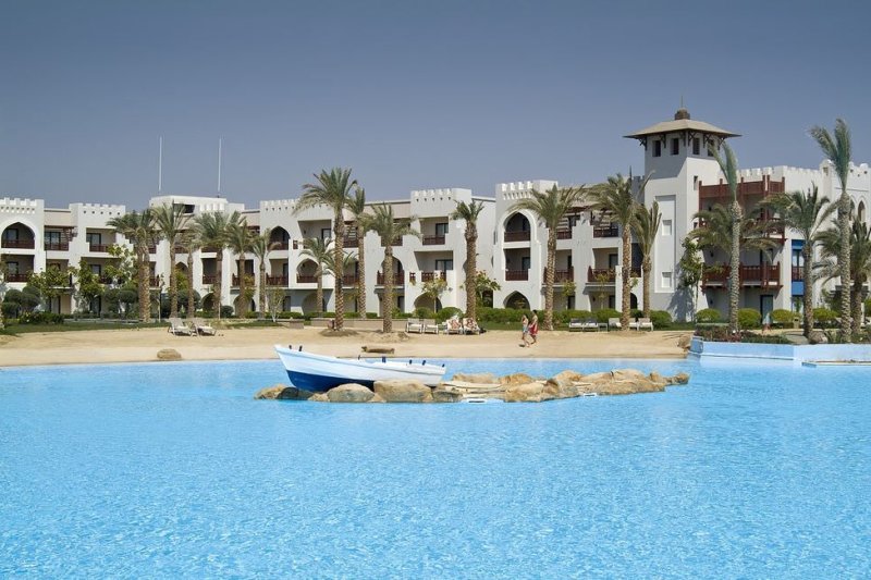 Marina Lodge