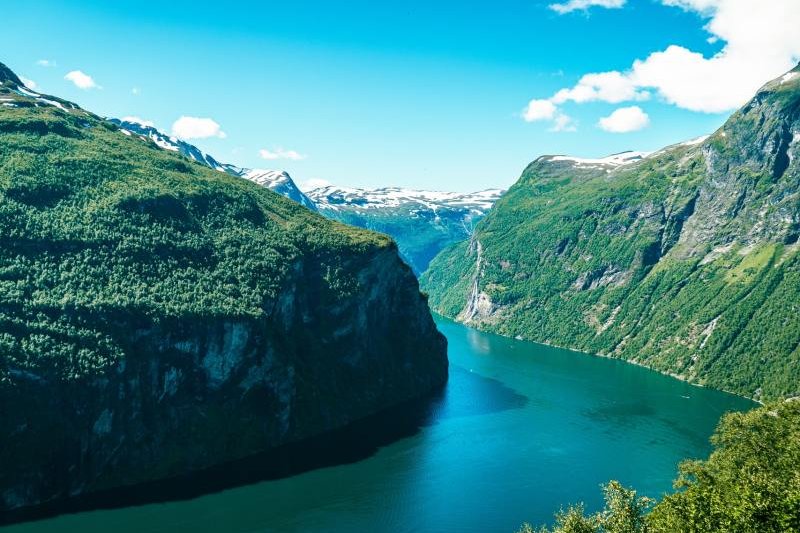 Tierra de Fiordos & Stavanger