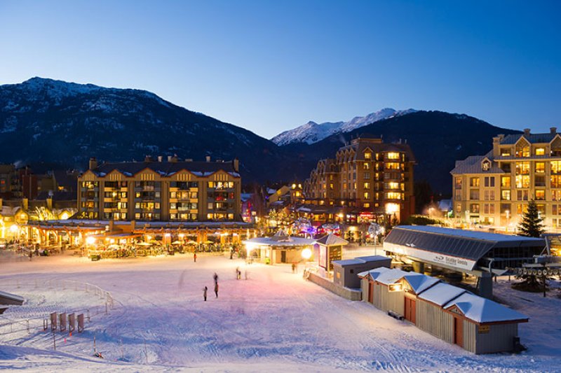 Pinnacle Hotel Whistler